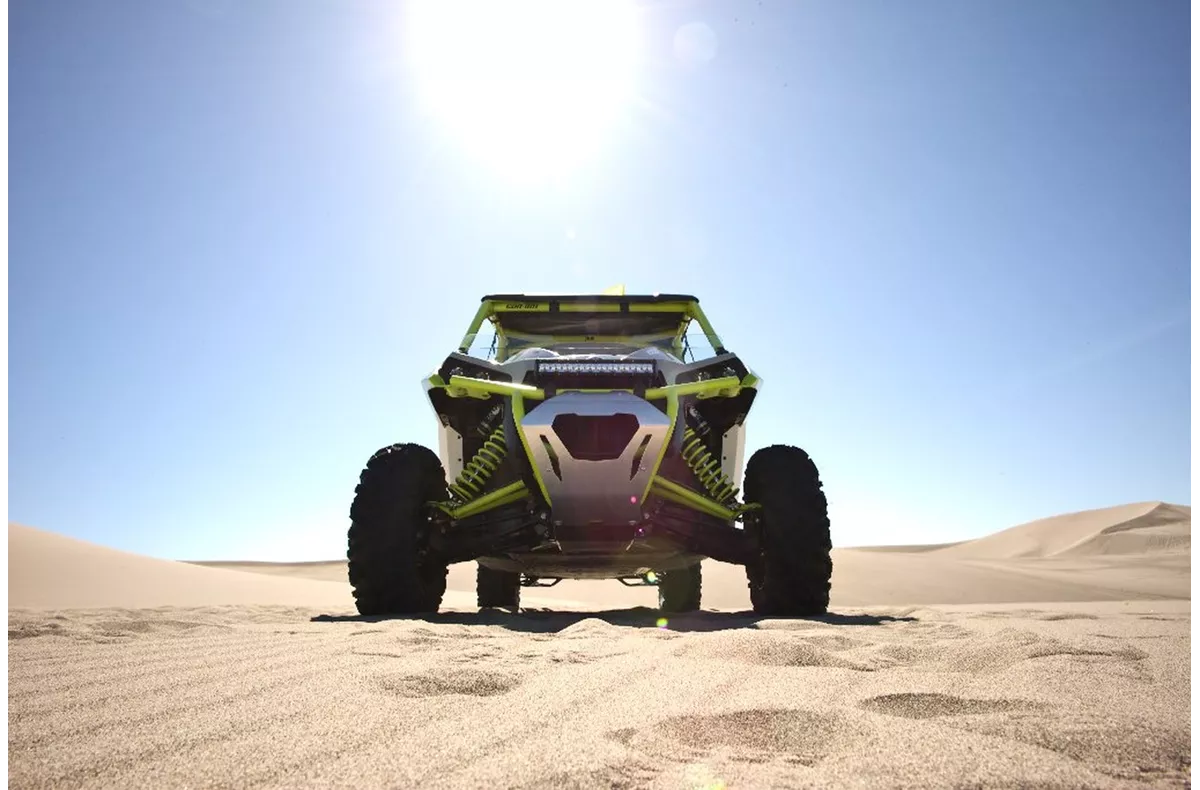 Can-Am Maverick Max 1000R Turbo X DS Can-Am Maverick Max 1000R Turbo X DS